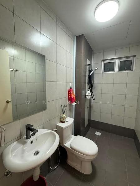 Service Residence for Sale at One 49 Residence - Wenting Lee - Bathroom - PropertyGuru.com.my