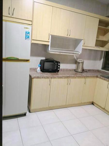 Pangsapuri untuk Disewa di Molek Pine 1 - Samantha Tang - Kitchen - PropertyGuru.com.my