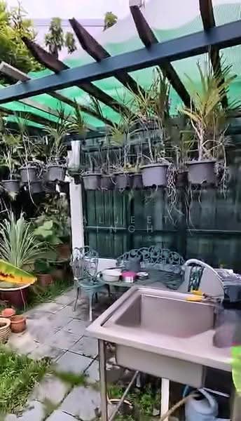 2-storey Terraced House for Sale in Subang Jaya (Selangor) - Baljeet Singh - Garden - PropertyGuru.com.my