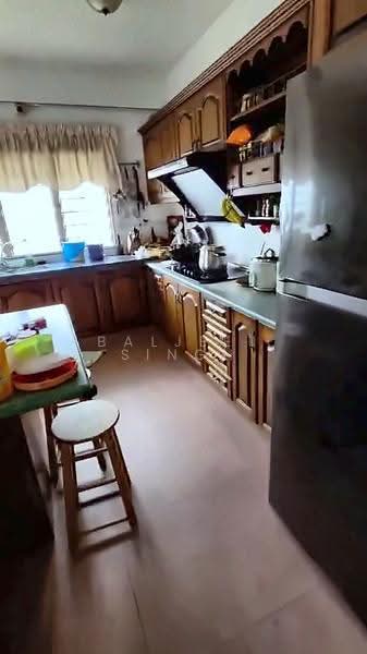 2-storey Terraced House for Sale in Subang Jaya (Selangor) - Baljeet Singh - Kitchen - PropertyGuru.com.my