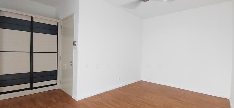 Kediaman Servis untuk Dijual di Residensi Ledang - Tracey Eng - 2nd Bedroom - PropertyGuru.com.my