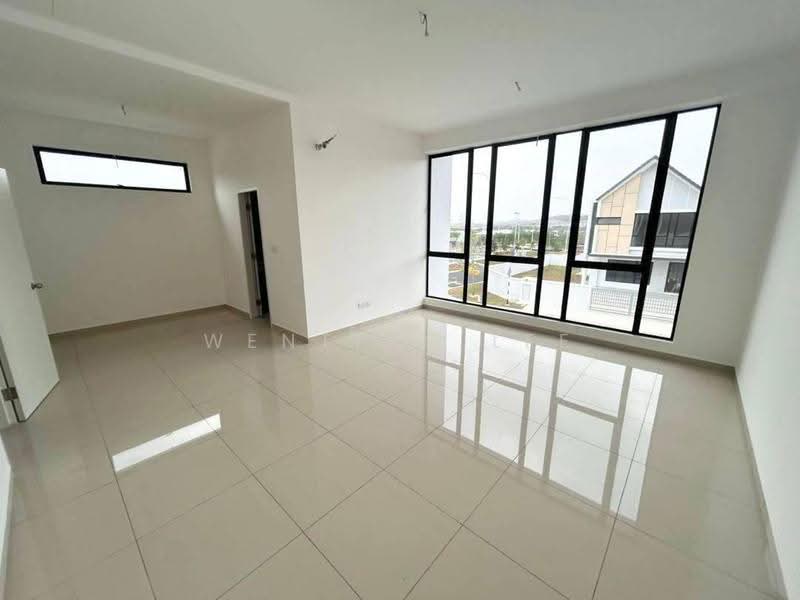 2-storey Terraced House for Sale in Johor Bahru (Johor) - Wenting Lee - Living Room - PropertyGuru.com.my