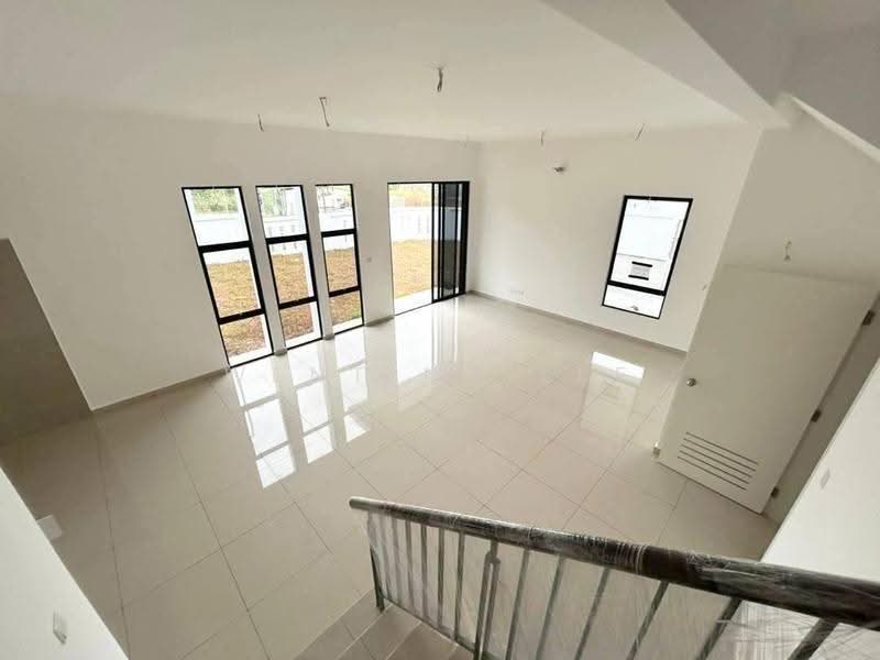 2-storey Terraced House for Sale in Johor Bahru (Johor) - Wenting Lee - Living Room - PropertyGuru.com.my