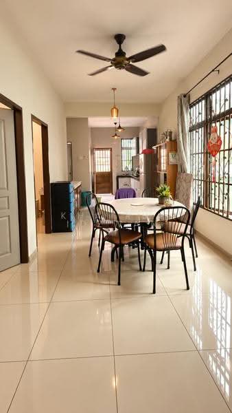 Rumah Teres 1-Tingkat untuk Dijual di Taman Nusa Intan (Senawang) - Khairul Idzwan - Dining Room - PropertyGuru.com.my
