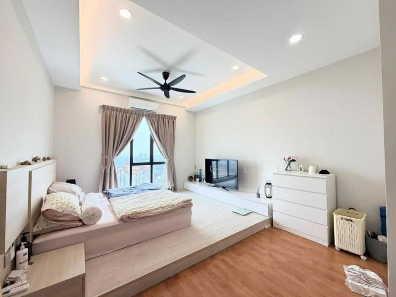 Kediaman Servis untuk Dijual di The Platino Serviced Apartment - Wenting Lee - Bedroom - PropertyGuru.com.my