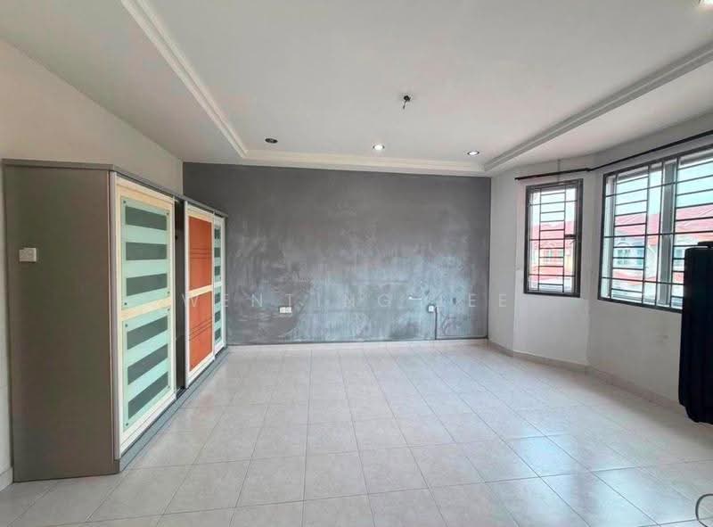 2-storey Terraced House for Sale in Taman Nusa Bestari (Iskandar Puteri (Nusajaya)) - Wenting Lee - Living Room - PropertyGuru.com.my