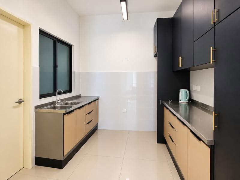 Condominium for Rent at Brezza Hill - Mohd Shafik - Kitchen - PropertyGuru.com.my