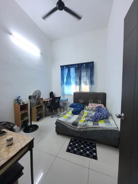 Semi-Detached House for Sale in Taman Silibin Saujana (Ipoh) - Joseph Wong - Bedroom - PropertyGuru.com.my
