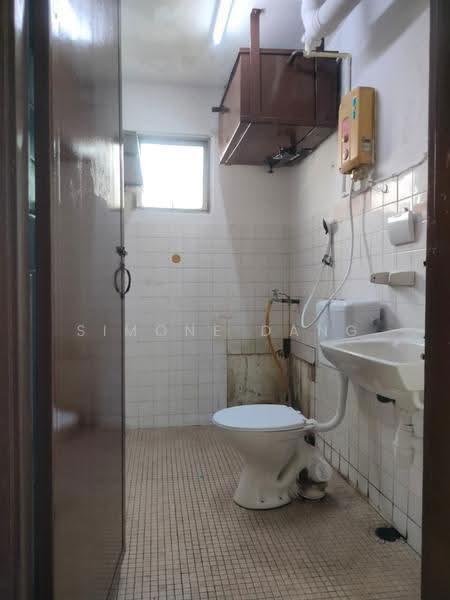 Apartment for Sale at H6 Apartment - Simone Dang - Bathroom - PropertyGuru.com.my
