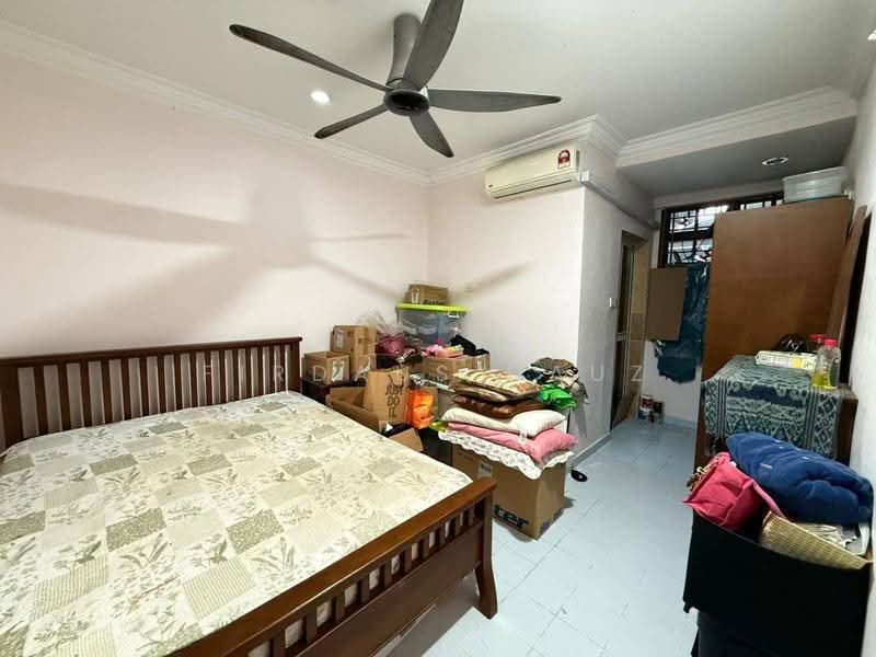 Rumah Teres 1-Tingkat untuk Dijual di Johor Bahru (Johor) - Firdaus Dauz - Bedroom - PropertyGuru.com.my