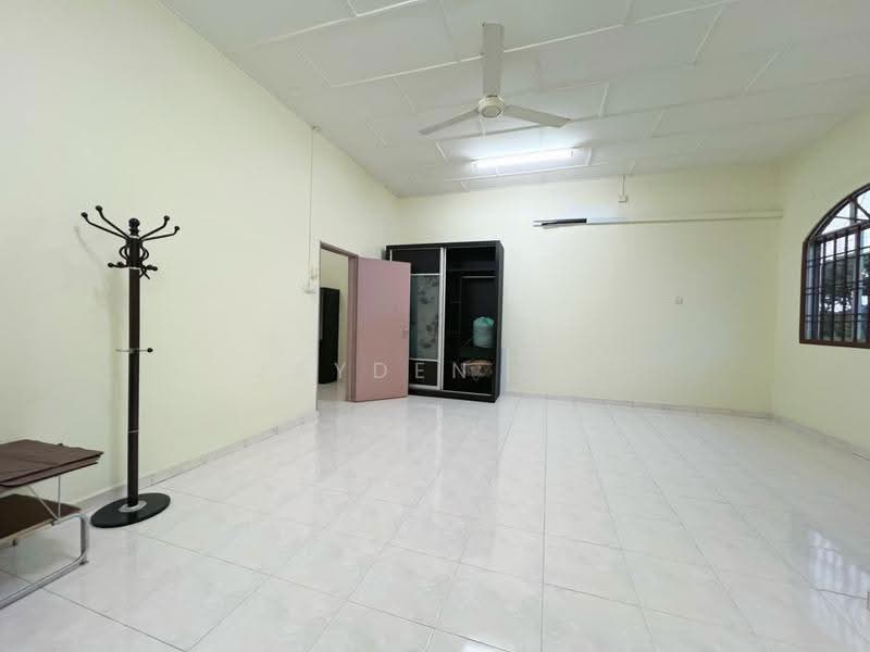 2-storey Terraced House for Sale in Taman Pulai Utama (Skudai) - Jayden Ng - Interior - PropertyGuru.com.my