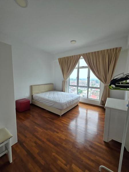 Kediaman Servis untuk Disewa di Molek Pulai - Alicia Lian - Bedroom - PropertyGuru.com.my