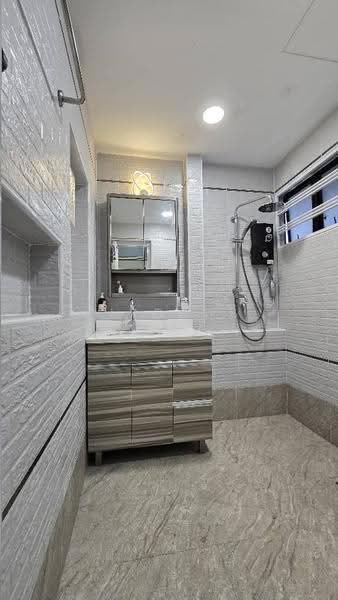 Condominium for Sale at Kristal Villa - Firdaus Dauz - Bathroom - PropertyGuru.com.my
