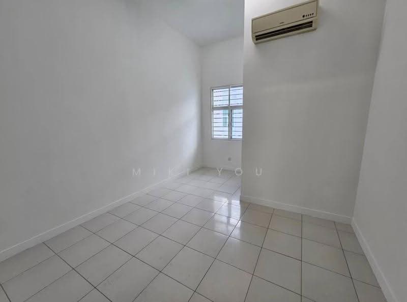 2-storey Terraced House for Sale in Bandar Saujana Putra (Tanjong Duabelas) - Miki You - PropertyGuru.com.my
