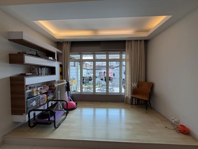 Rumah Teres 2-Tingkat untuk Dijual di Bandar Utama 7 (Bandar Utama) - Calvin Law - Living Room - PropertyGuru.com.my