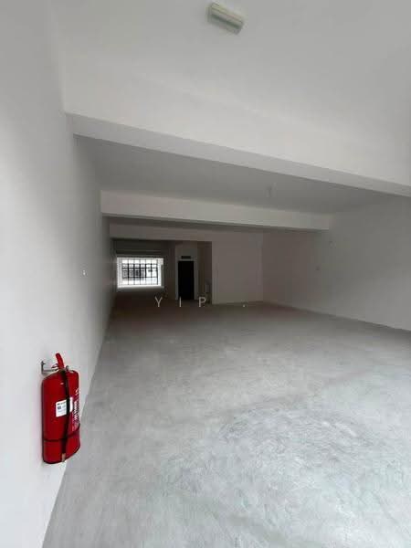 Kedai untuk Disewa di Taman Sutera Utama (Skudai) - Yip . - Interior - PropertyGuru.com.my
