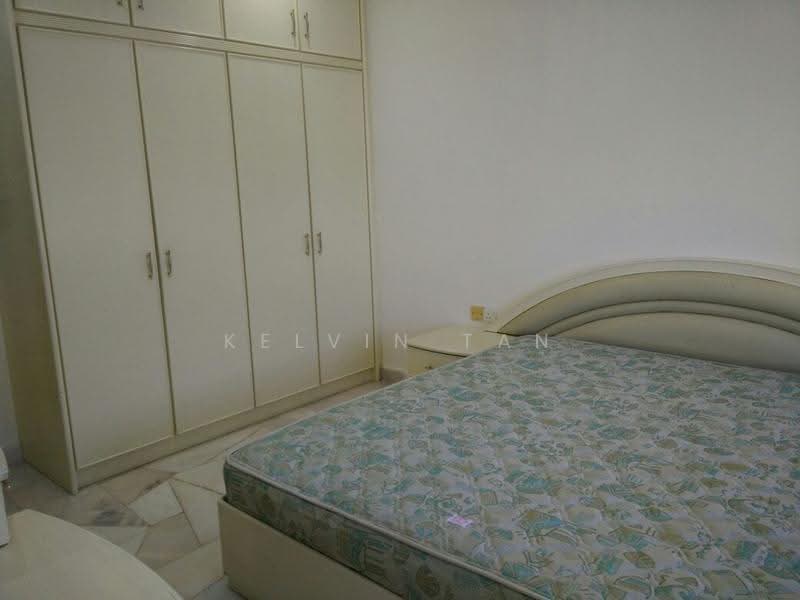 Townhouse for Sale in Tanjung Bungah (Penang) - Kelvin Tan - Bedroom - PropertyGuru.com.my