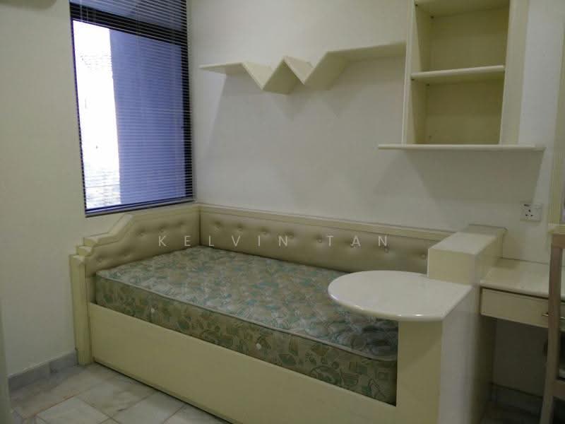Townhouse for Sale in Tanjung Bungah (Penang) - Kelvin Tan - Bedroom - PropertyGuru.com.my