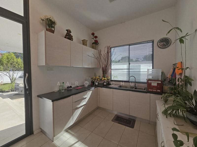 Bungalow House for Sale in Penampang (Sabah) - Aaron Chu - Kitchen - PropertyGuru.com.my