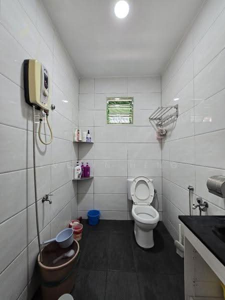 1-storey Terraced House for Sale in Masai (Johor) - Evelyn Heng - Bathroom - PropertyGuru.com.my