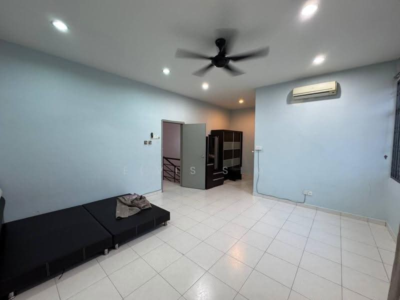 Rumah Teres 2-Tingkat untuk Disewa di Johor Bahru (Johor) - Elvis Sim - PropertyGuru.com.my