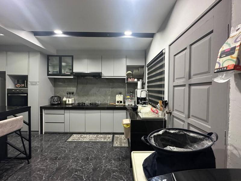 2-storey Terraced House for Sale in Saujana Impian (Kajang) - Mahirah . - Kitchen - PropertyGuru.com.my