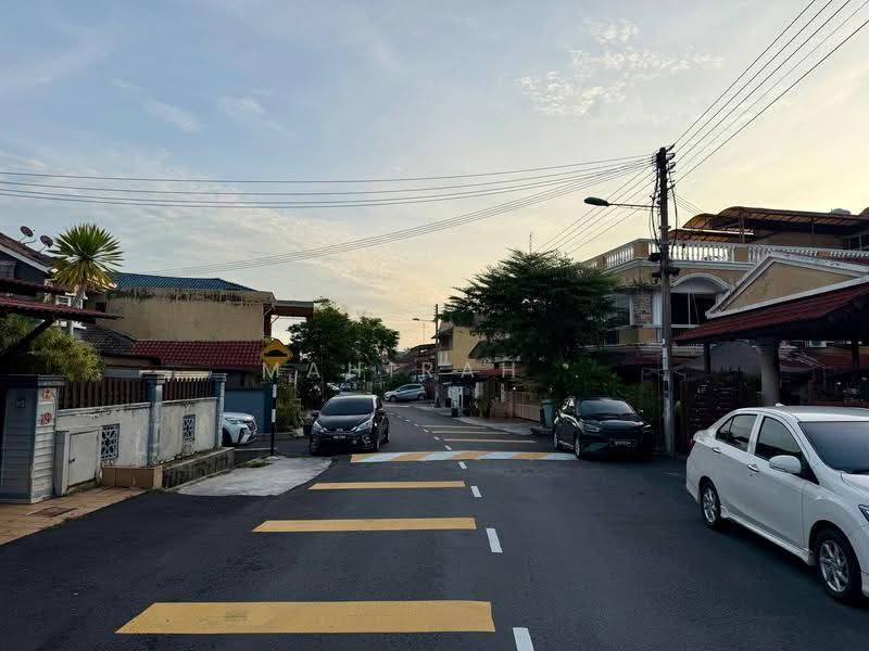 2-storey Terraced House for Sale in Saujana Impian (Kajang) - Mahirah . - PropertyGuru.com.my