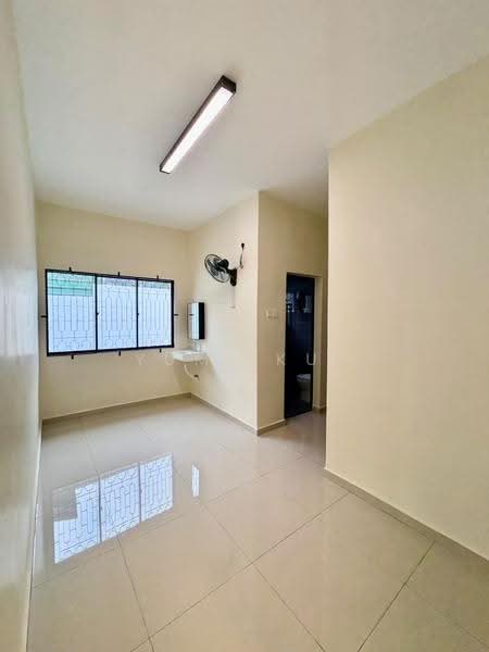 Semi-Detached House for Rent in Taman Sri Tebrau (Johor Bahru) - Yumi Kui - Interior - PropertyGuru.com.my