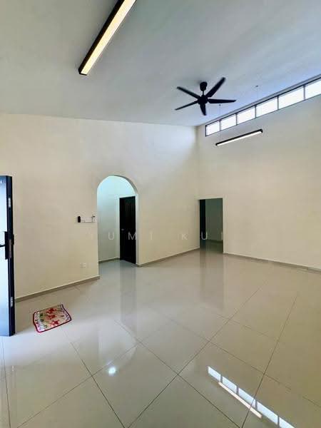 Semi-Detached House for Rent in Taman Sri Tebrau (Johor Bahru) - Yumi Kui - Living Room - PropertyGuru.com.my