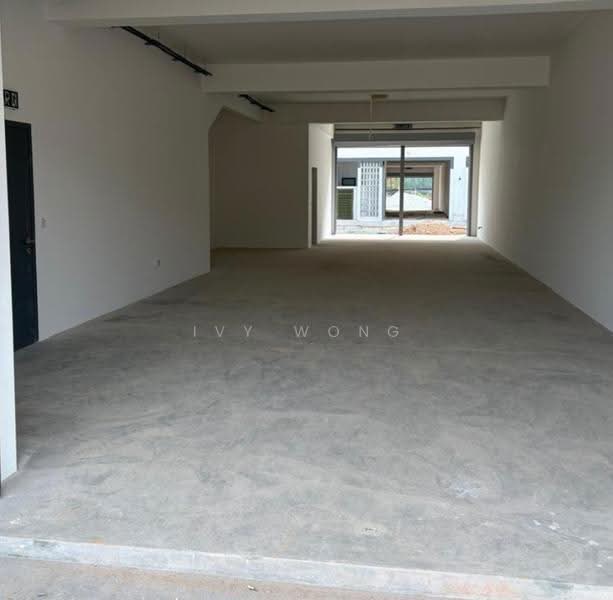 Shop / Office for Rent in Cybersouth Square (Dengkil) - Ivy Wong - Entrance - PropertyGuru.com.my