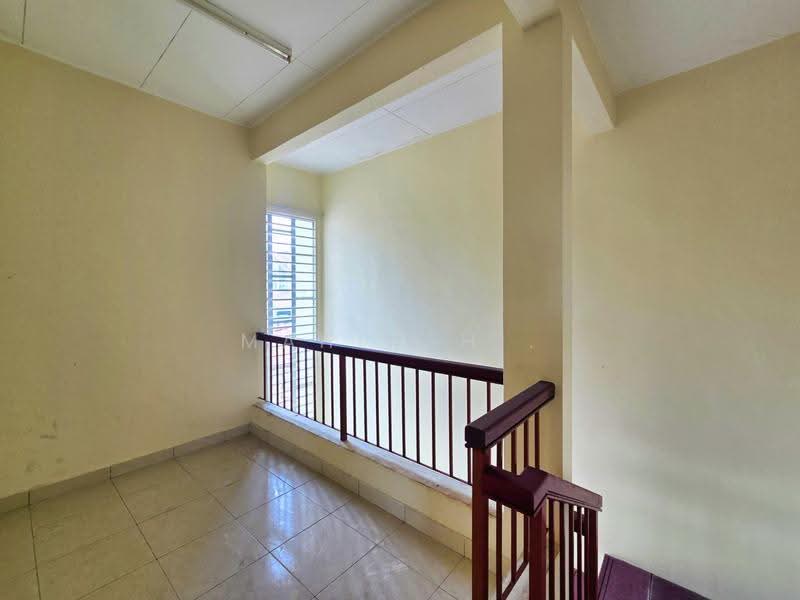 Rumah Teres 2-Tingkat untuk Dijual di Bandar Seri Putra (Bangi) - Mahirah . - Interior - PropertyGuru.com.my