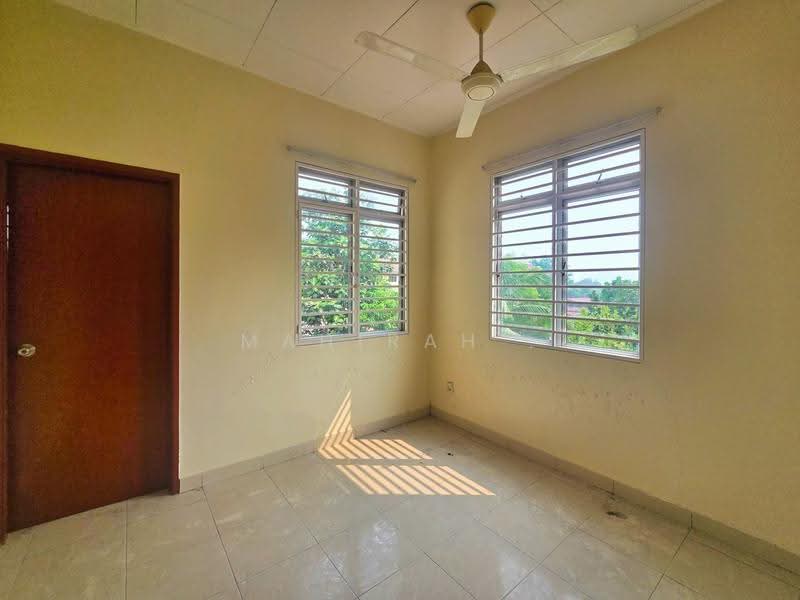Rumah Teres 2-Tingkat untuk Dijual di Bandar Seri Putra (Bangi) - Mahirah . - Interior - PropertyGuru.com.my