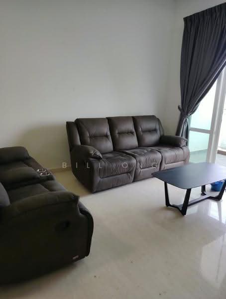 Kediaman Servis untuk Disewa di TriTower Residence @ Johor Bahru Sentral - Bill Ong - Living Room - PropertyGuru.com.my