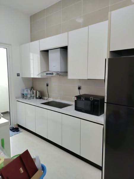 Kediaman Servis untuk Disewa di TriTower Residence @ Johor Bahru Sentral - Bill Ong - Kitchen - PropertyGuru.com.my