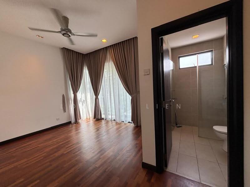 Semi-Detached House for Sale in Leisure Farm (Gelang Patah) - Low Lai Lien - Bedroom - PropertyGuru.com.my