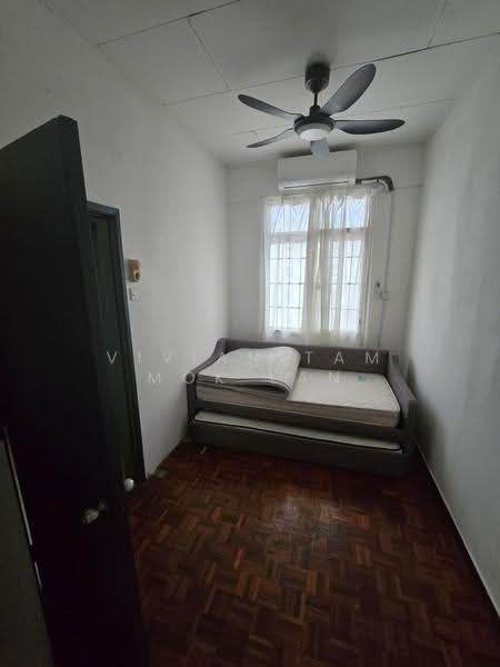 Apartment for Rent at Subang Perdana Goodyear Court 9 - Vivian Tam Mok Lan - Bedroom - PropertyGuru.com.my