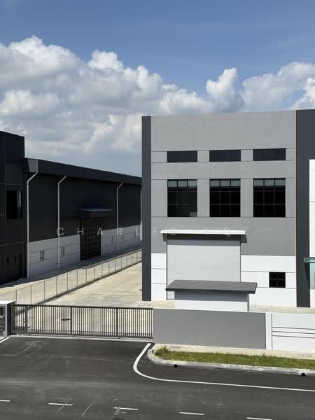Semi-D Factory for Rent in Kampung Sri Cheeding (Jenjarom) - Charles TQL - PropertyGuru.com.my