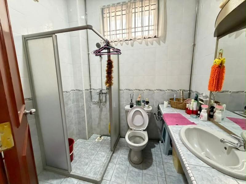 Rumah Teres untuk Dijual di Taman Perling (Perling) - Nicole Pua - PropertyGuru.com.my