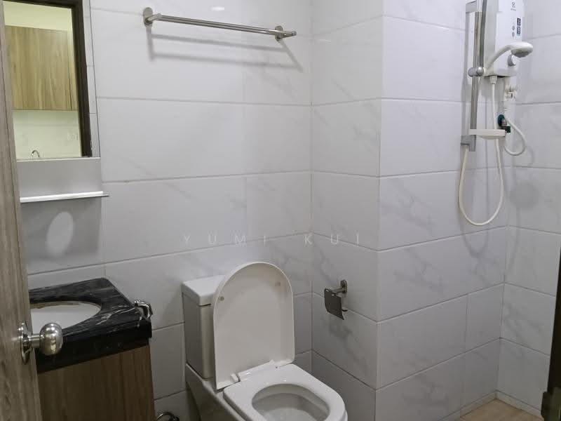 Service Residence for Rent at Country Garden Central Park - Yumi Kui - Bathroom - PropertyGuru.com.my