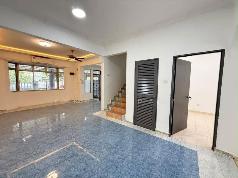 Rumah Teres 2-Tingkat untuk Dijual di Pasir Gudang (Johor) - Firdaus Dauz - Living Room - PropertyGuru.com.my