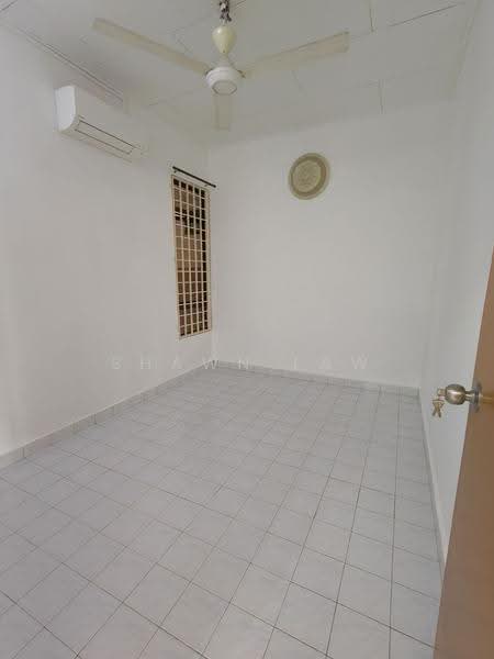 Semi-Detached House for Sale in Taman Megah Ria (Masai) - Shawn Law - Interior - PropertyGuru.com.my