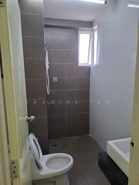 Kondominium untuk Dijual di Orange 3 (Oren 3) - Jasmine Teh - Bathroom - PropertyGuru.com.my