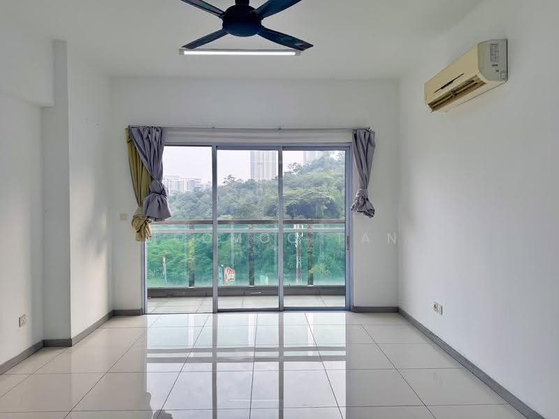Kondominium untuk Disewa di Villa Orkid - Moomoo Tan - Living Room - PropertyGuru.com.my