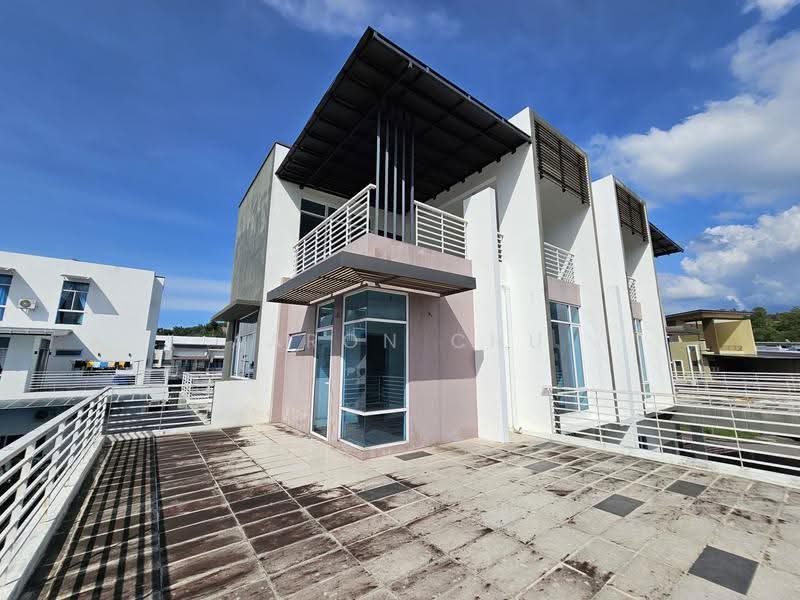 Semi-Detached House for Sale in Penampang (Sabah) - Aaron Chu - Exterior - PropertyGuru.com.my