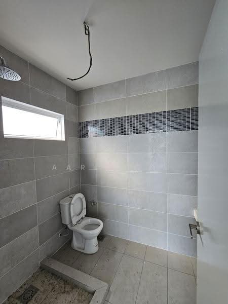 Semi-Detached House for Sale in Penampang (Sabah) - Aaron Chu - Bathroom - PropertyGuru.com.my