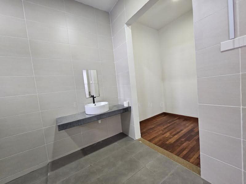Rumah Teres 2-Tingkat untuk Dijual di Alam Damai (Cheras) - Eric Tang - PropertyGuru.com.my