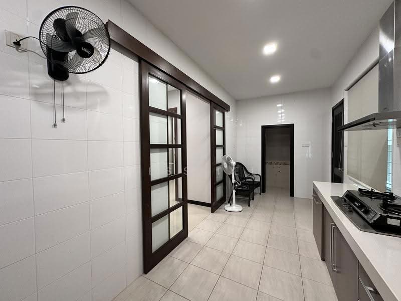 Semi-Detached House for Rent in Setia Eco Park (Setia Alam) - Jess Tee - Kitchen - PropertyGuru.com.my