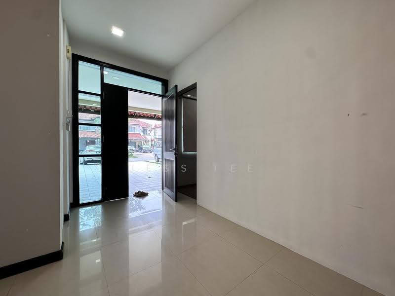 Semi-Detached House for Rent in Setia Eco Park (Setia Alam) - Jess Tee - Entrance - PropertyGuru.com.my