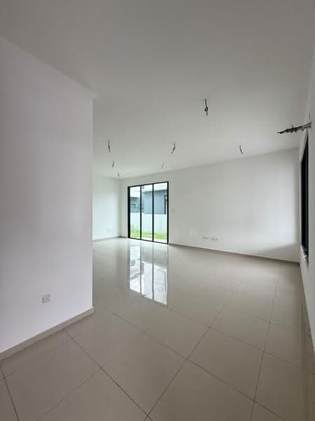 Semi-Detached House for Sale in Taman Gaya (Ulu Tiram) - Shi Ting - PropertyGuru.com.my