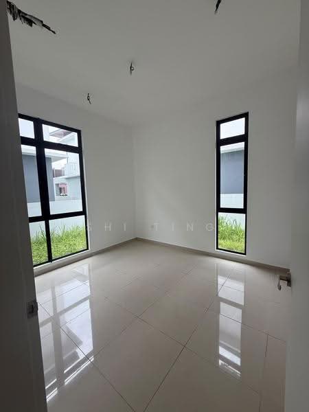Semi-Detached House for Sale in Taman Gaya (Ulu Tiram) - Shi Ting - PropertyGuru.com.my